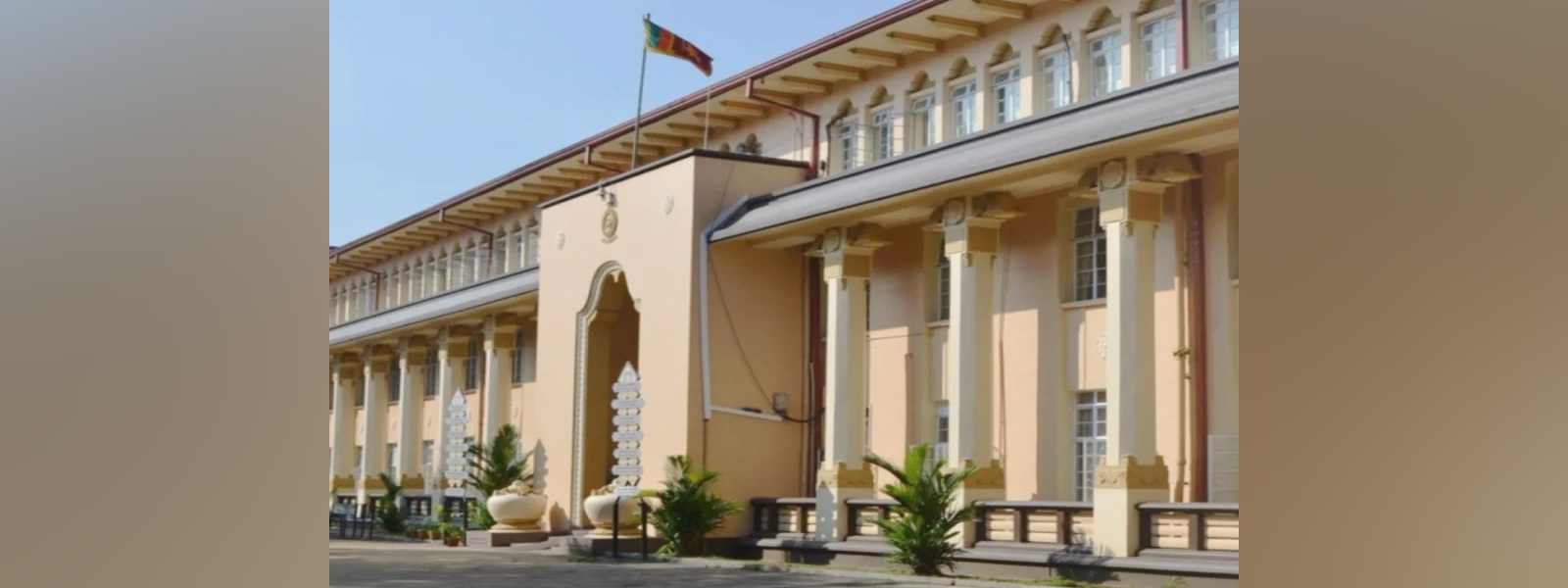 මහනුවර දිස්ත්‍රික් ලේකම් කාර්යාලයේ මෙහෙයුම්?